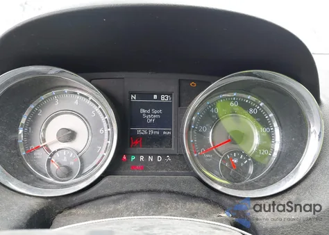 2011 Chrysler Town & Country Touring from USA, damaged, VIN 2A4RR5DGXBR676508